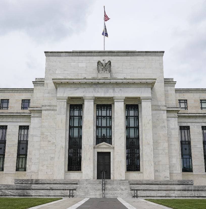 La Fed inicia normalización de su política monetaria