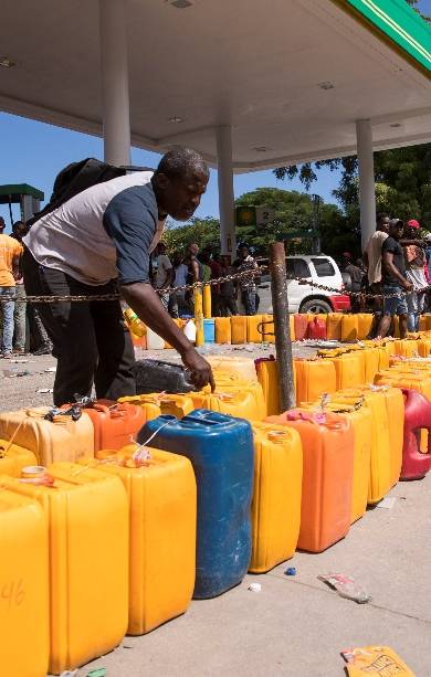 Se agrava escasez de combustible en Haití