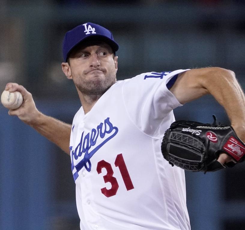 Trout puja por la firma de Scherzer