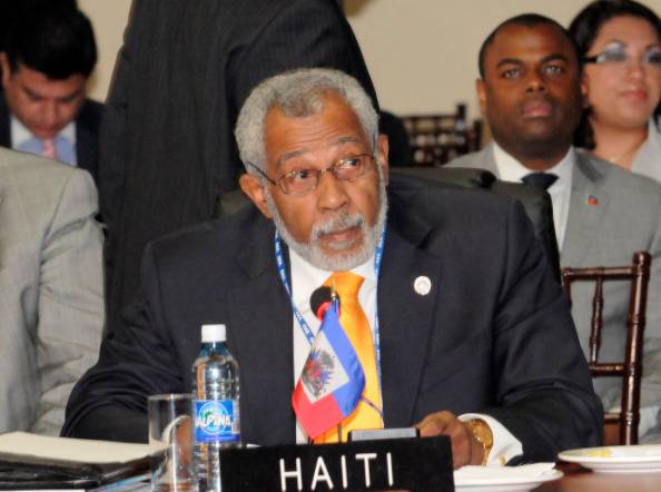 Haití busca bajar tensión con enviado especial al presidente Luis Abinader