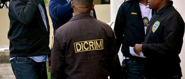 Policía Nacional prohíbe a sus agentes usar uniforme de la DICRIM fuera del servicio