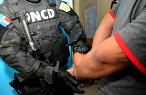 Poder Ejecutivo ordena extradición a EEUU de tres dominicanos