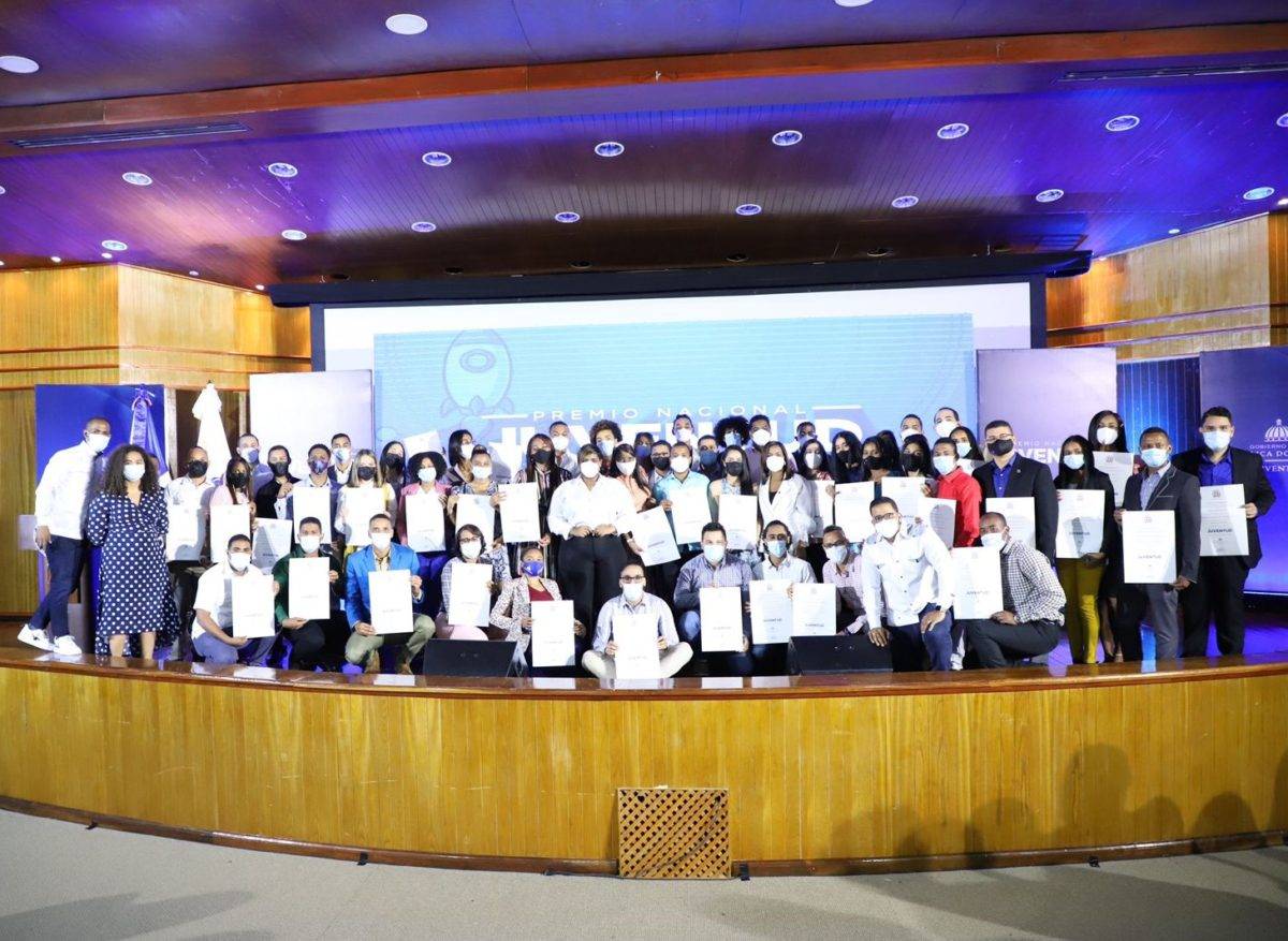 Gobierno reconoce a 164 jóvenes finalistas del Premio Nacional de la Juventud 2022