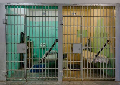 Decretan confinamiento en cárceles de Puerto Rico por repunte covid