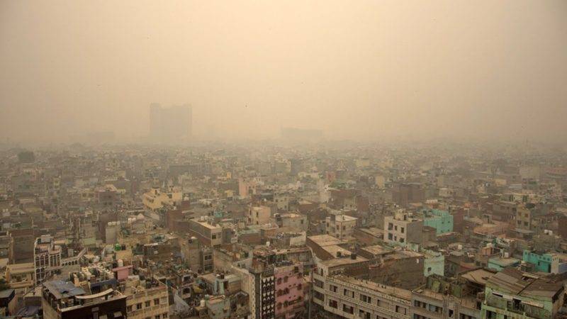 contaminacion en nueva delhi hace que cierren las escuelas.jpg 2039590105