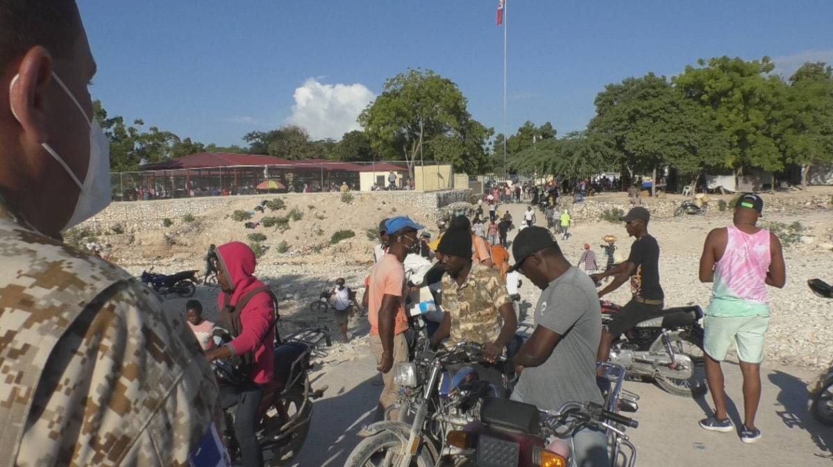 Vuelve la calma a frontera con Haití en Pedernales; Reanudan mercado