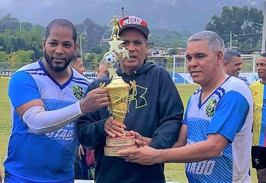 Jarabacoa FC gana Nacional Veteranos de Fútbol