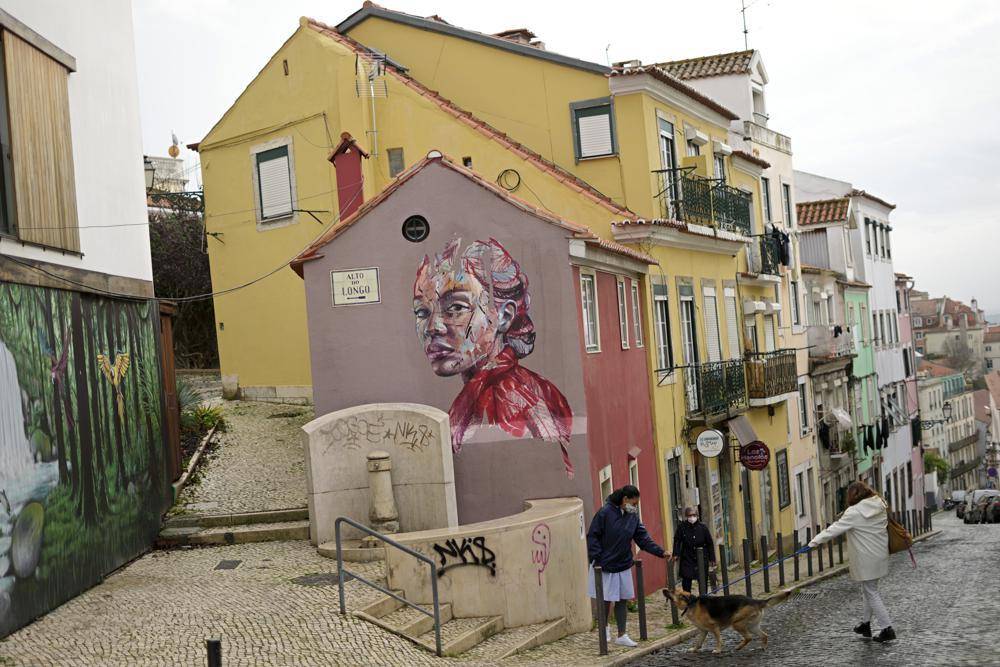 Ómicron obliga a Portugal a reimponer restricciones