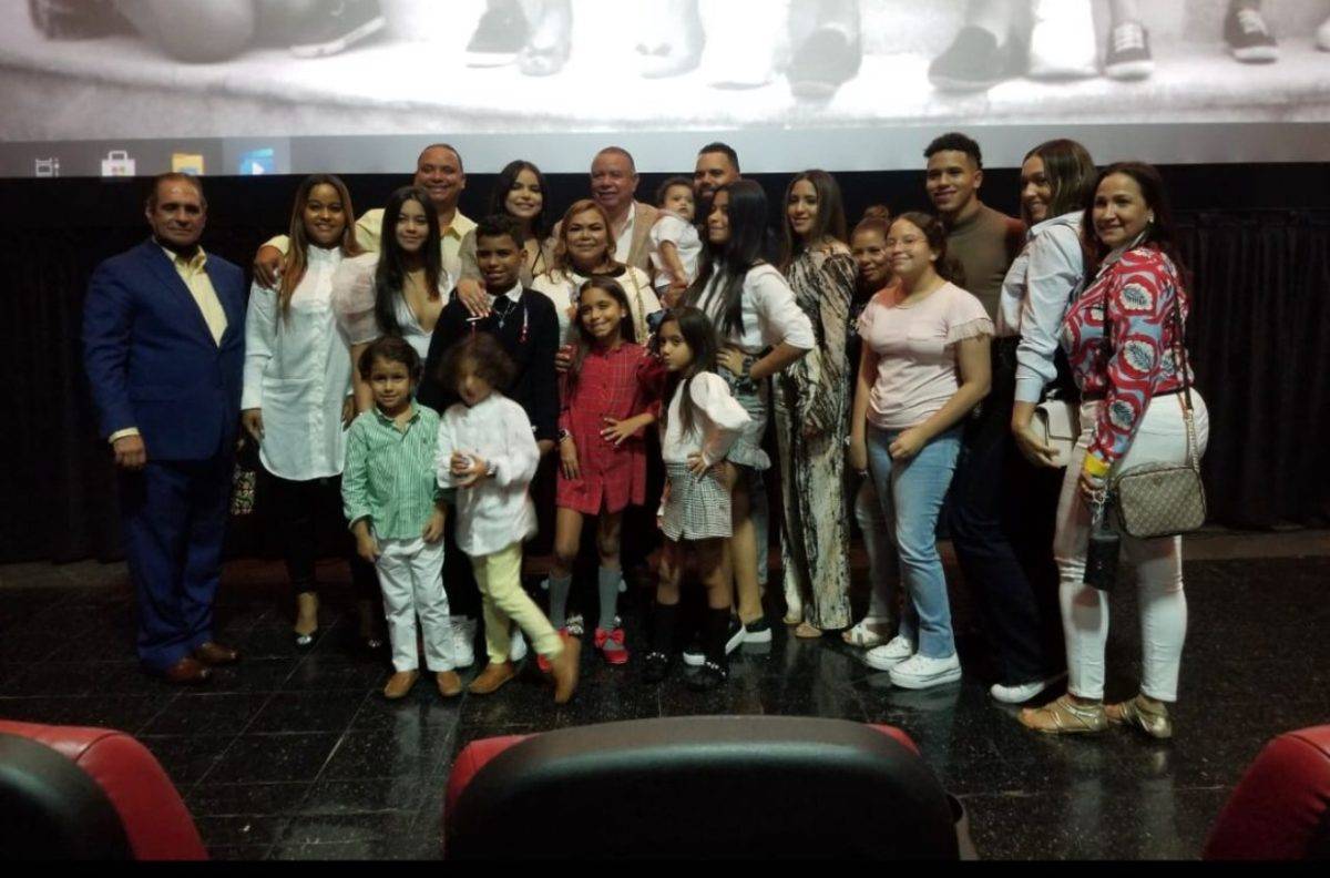 15 anillos y familia adornan la carrera de Félix Fermín