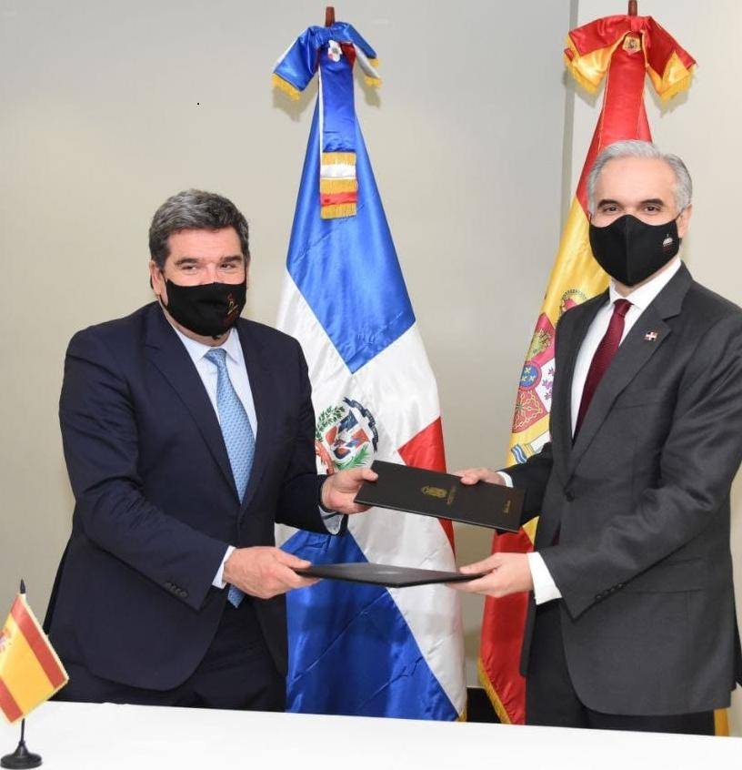 R D y España firman acuerdo  promover  migración laboral