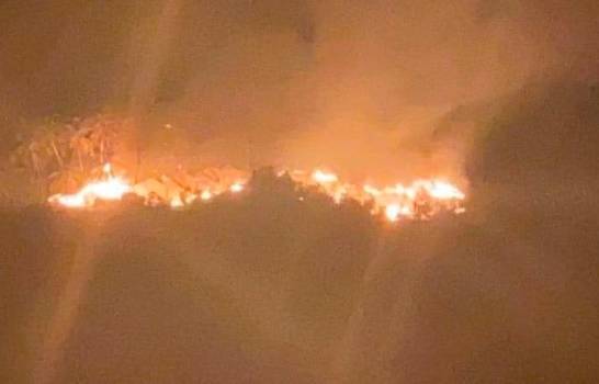 Incendio consume hotel Casa Bonita en Barahona