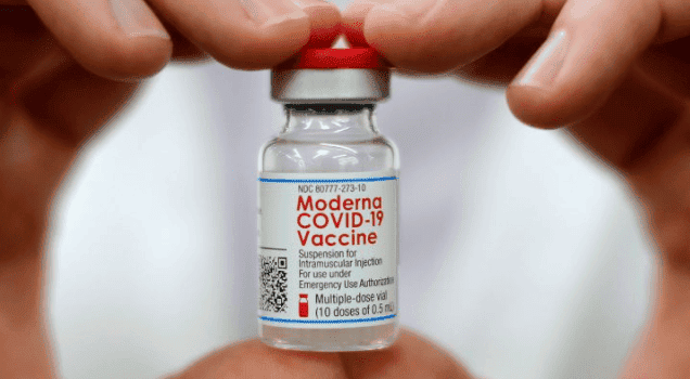 Moderna pide autorizar su vacuna para menores de 6 años