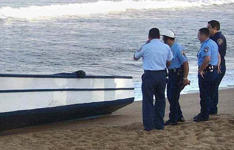 Guardia Costera EU repatria grupo 94 dominicanos