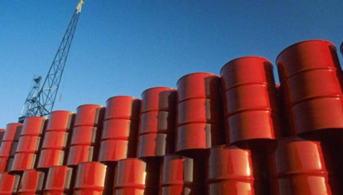 El petróleo de Texas cierra con una subida del 3,2 %, hasta 119,40 dólares