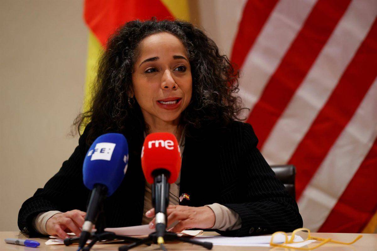 Embajadora de EEUU en España promete volver a valores que definen a su país