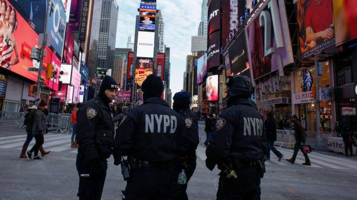 Continúa ola de violencia por armas en Nueva York con otros dos heridos