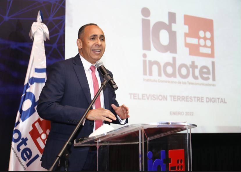 Indotel y propietarios de canales tratan implementación de la Televisión Terrestre Digital