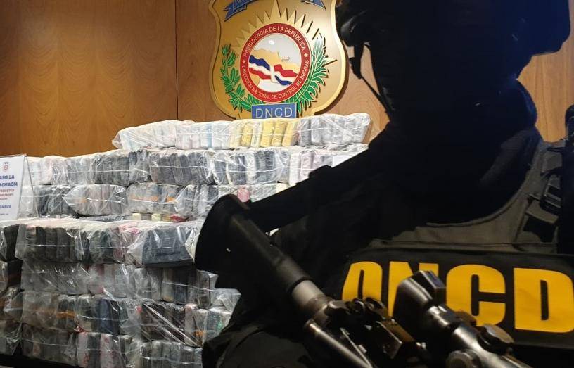 DNCD se incauta de 454 paquetes de cocaína en las costas de Bayahíbe