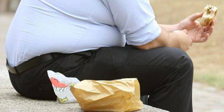Descubren cómo la obesidad es un factor de riesgo para sufrir covid grave