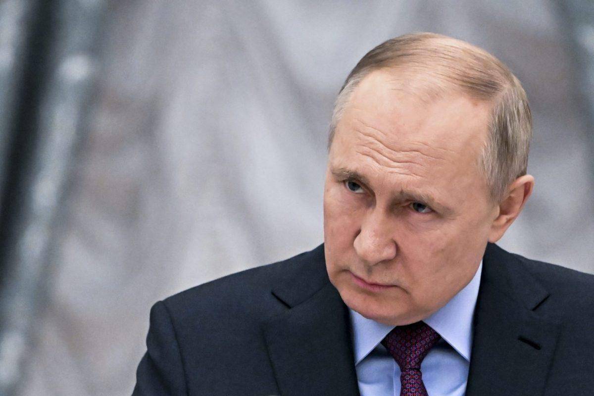 Putin amenaza con arsenal nuclear; Ucrania negociará