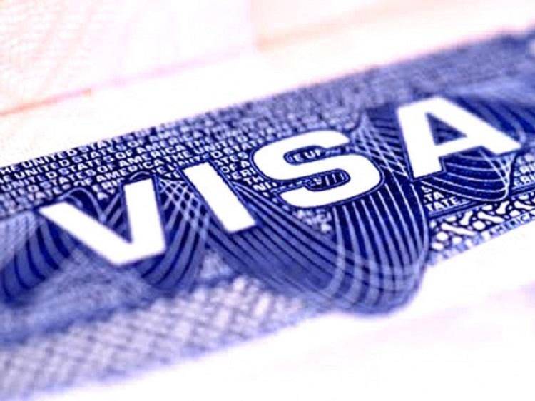 Cónsul explica cómo evitar ser víctima de fraude al tramitar la visa