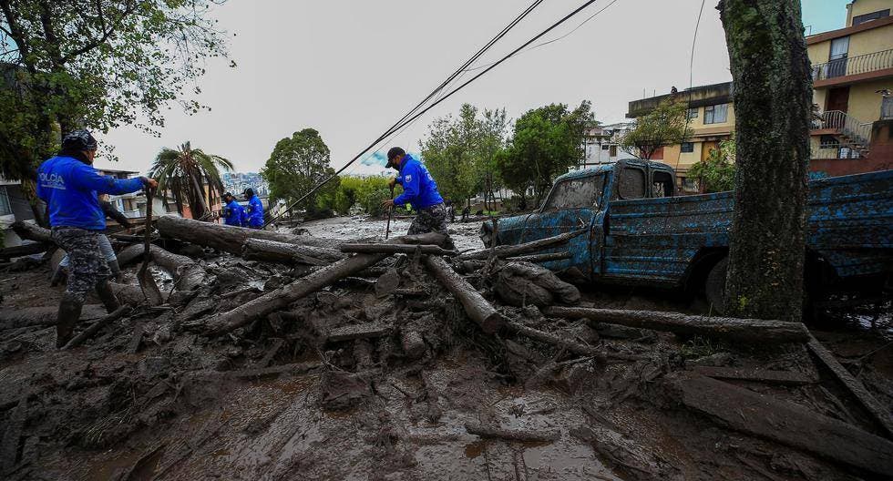 Ecuador: Aluvión deja al menos 18 muertos en Quito