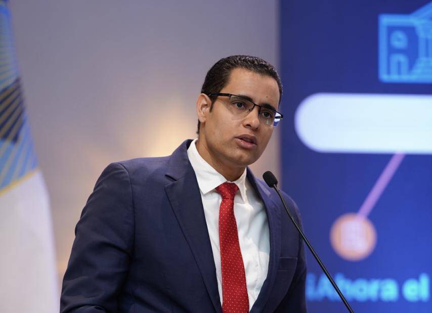 Juan Ariel Jiménez estima aumento de tasa interés de 3.6%