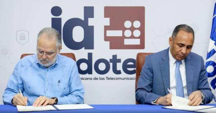 MEPyD e Indotel firman un acuerdo de alianza
