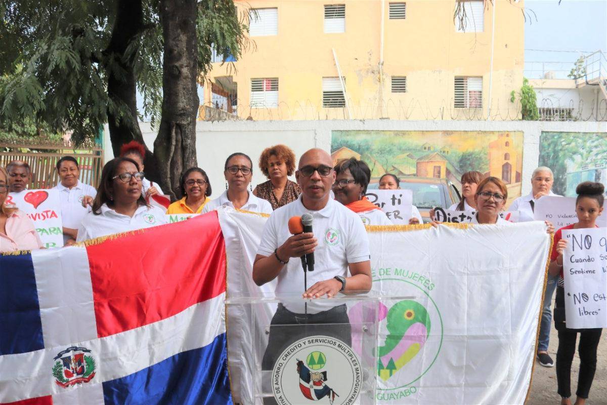 Con parada cívica, CoopManoguayabo conmemora el Día Internacional de la Mujer