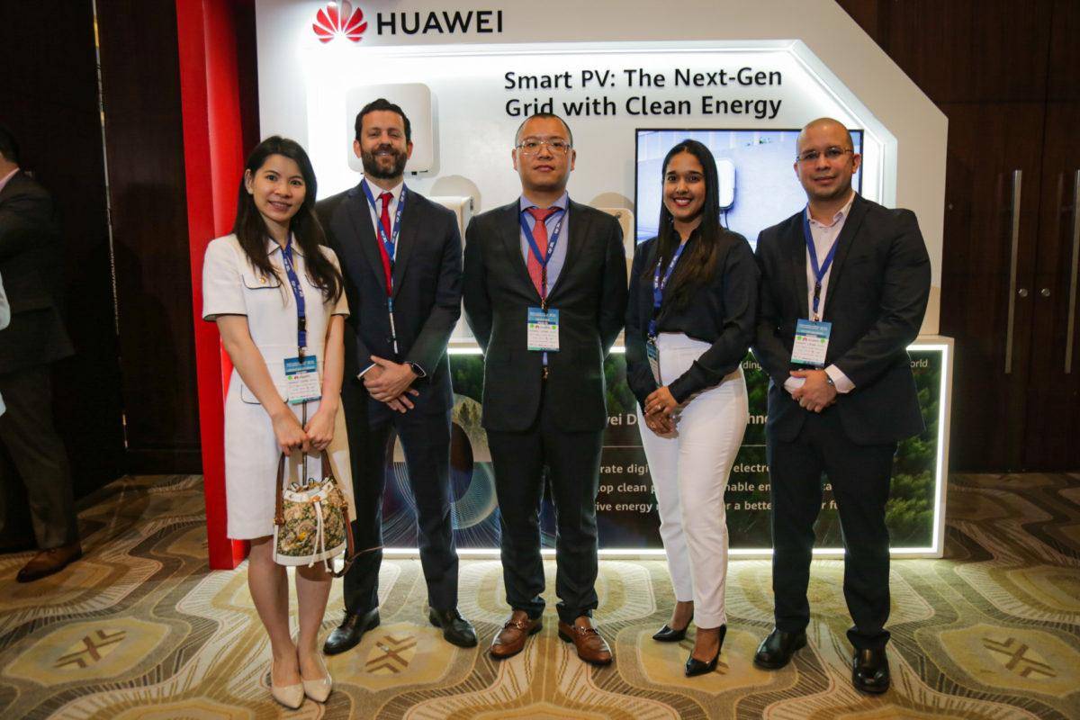 Huawei expone avances de la energía renovable