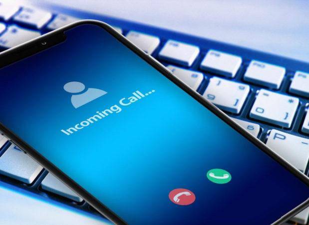 caller ID spoofing en Operacion Discovery