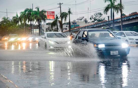 Onamet dice intensidad de precipitaciones disminuirán este miércoles