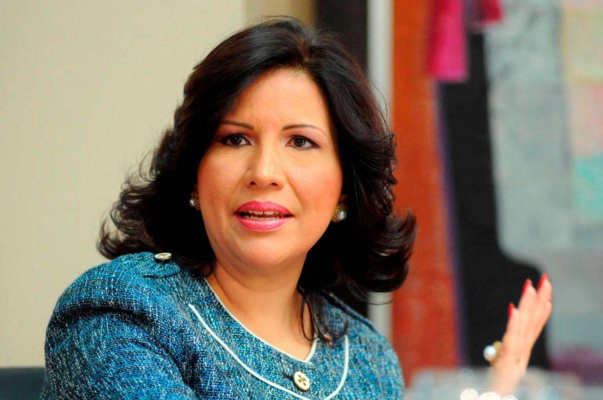 Margarita Cedeño dice Gobierno usa caso Ortiz para tapar robo a familias