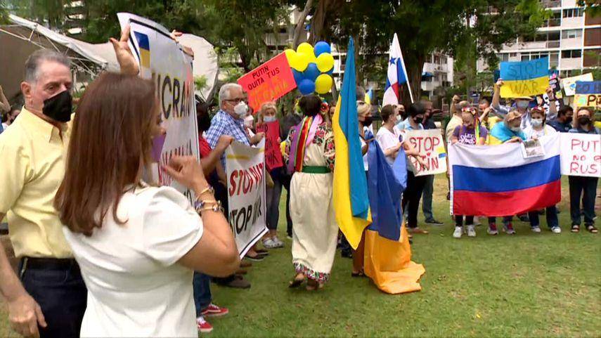 Ucranianos piden a Panamá se sume a sanciones internacionales a Rusia