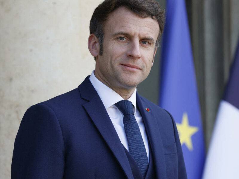 Avance izquierda amenaza mayoría absoluta  Macron