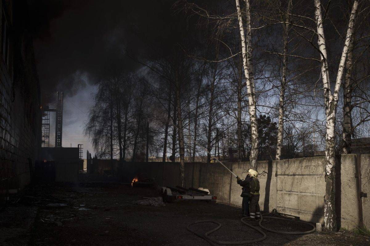 Rusia reanuda ataques sobre Kiev en una guerra que no cesa