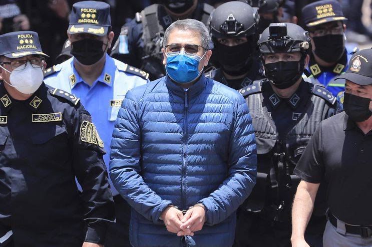 Estados Unidos inicia proceso por narco   expresidente de Honduras