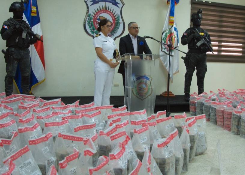 La DNCD se incauta de 1,613 paquetes cocaína en Peravia