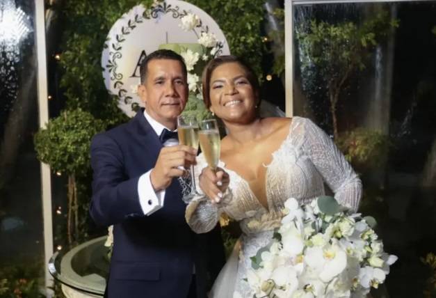 Periodista Anibelca Rosario se casó con el empresario José Joaquín Olivo