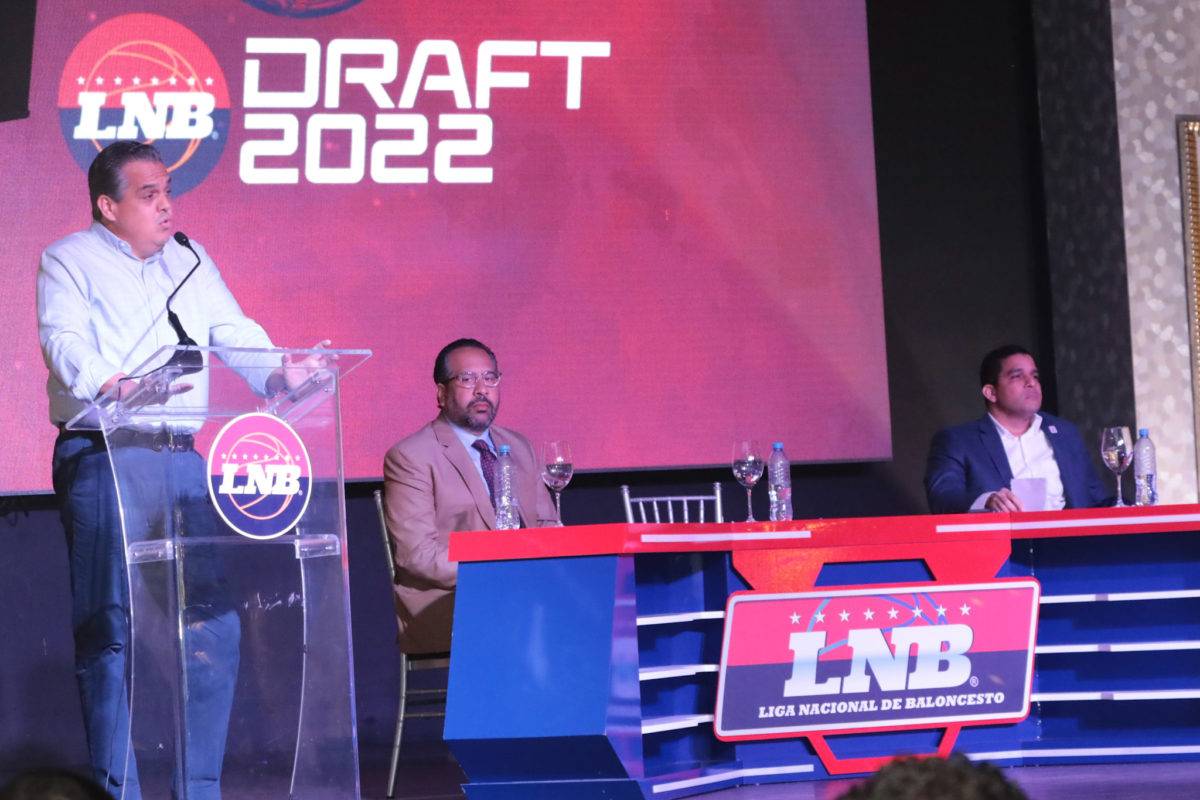 LNB: AJ Bramah elegido primero en el Draft de Novatos 2022
