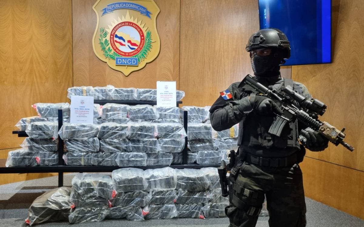 DNCD ocupan 692 paquetes cocaína
