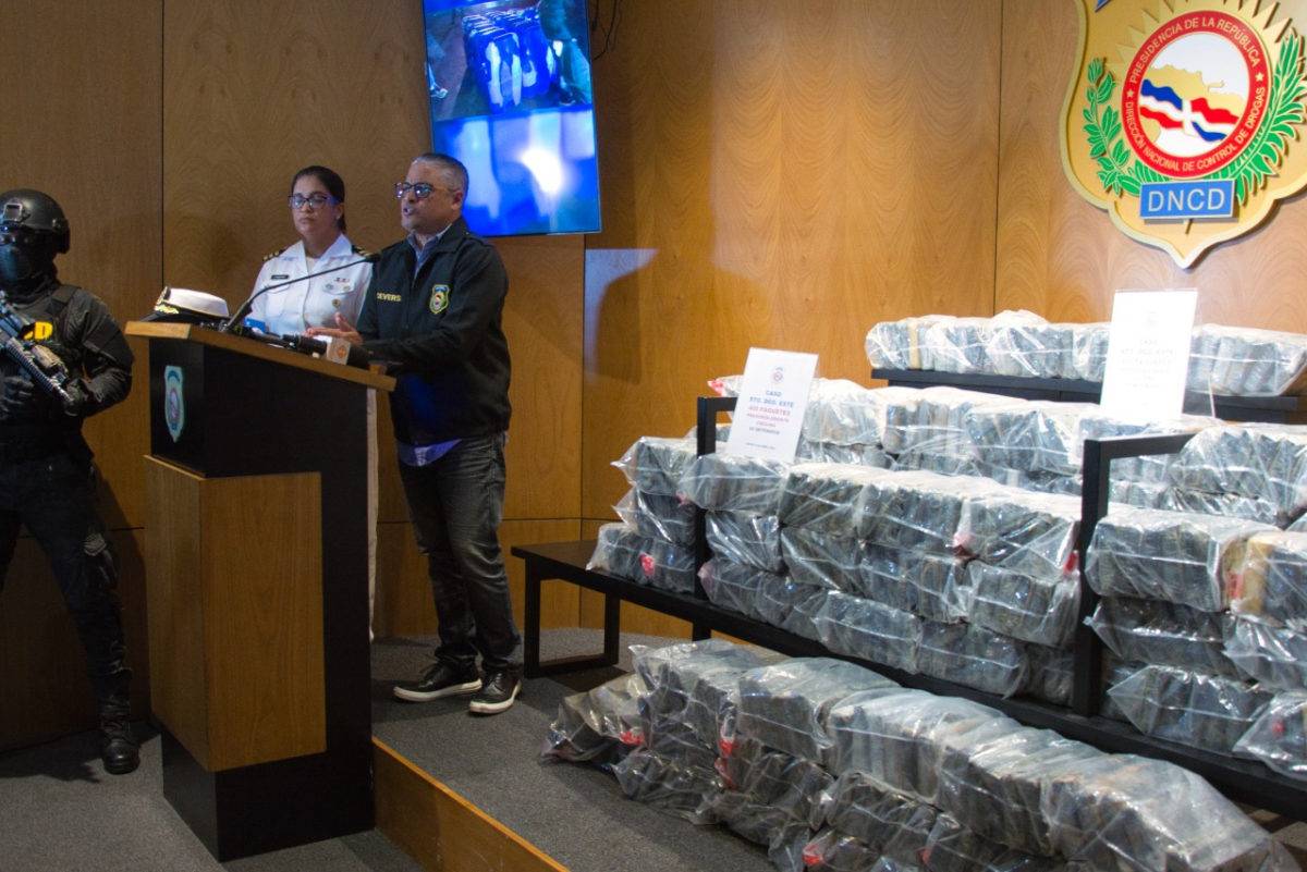 DNCD ocupa otro cargamento de droga superior a los 400 kilos