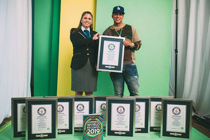 Daddy Yankee tiene 10 récord Guinness; conoce aquí cuáles son