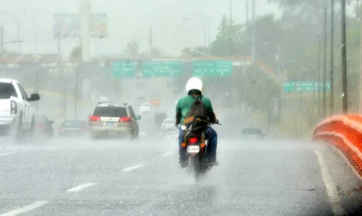 Onamet: Se esperan lluvias débiles para mañana sábado