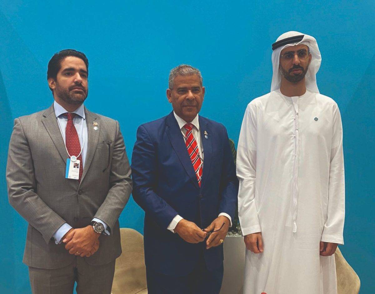 Ministro Castillo Lugo se reúne con ministro de Estado de Emiratos Árabes