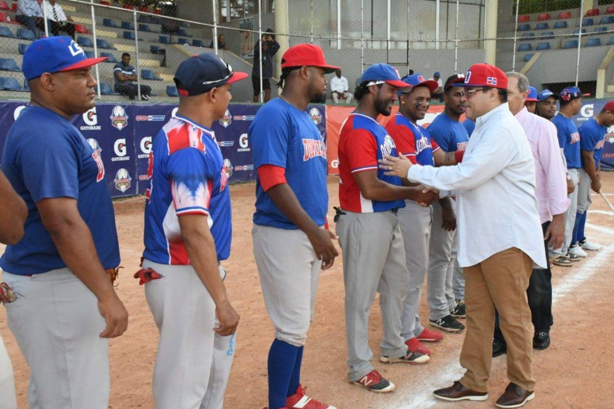 Selección de softbol República Dominicana entusiasma en el fogueo
