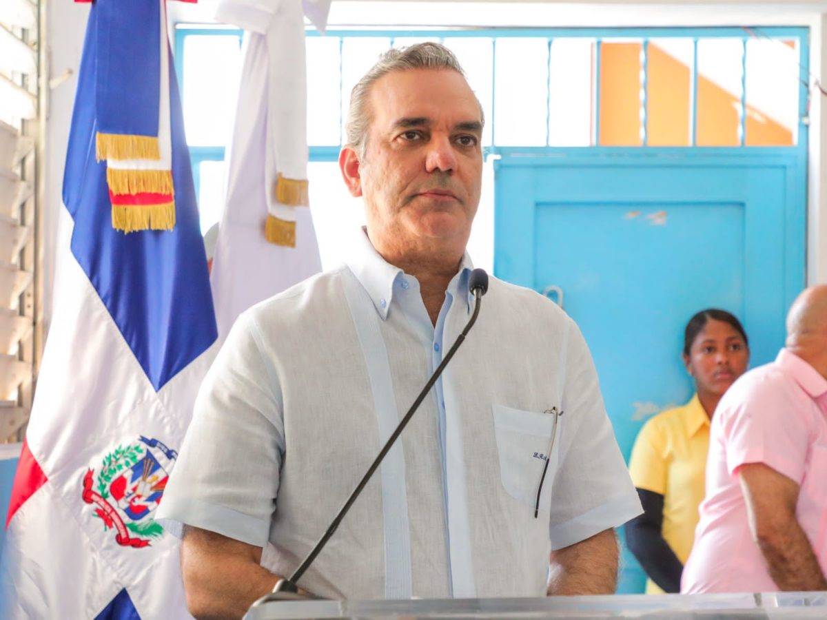 Semana Santa 2022: Abinader llama a los dominicanos a la prudencia