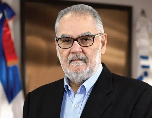 Decreto: Miguel Ceara Hatton es el nuevo ministro de Medio Ambiente