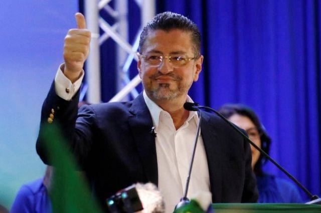 Rodrigo Chaves asume mañana la Presidencia de Costa Rica