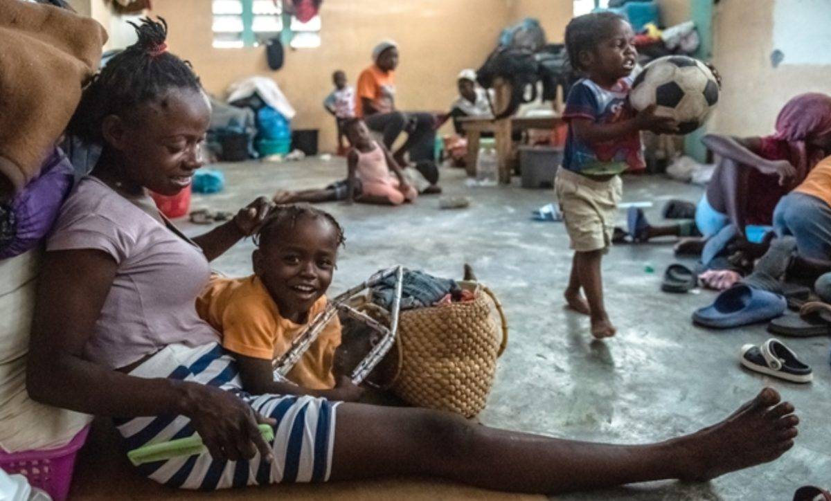 Desplazados de guerra urbana Haití viven en  condición inhumana